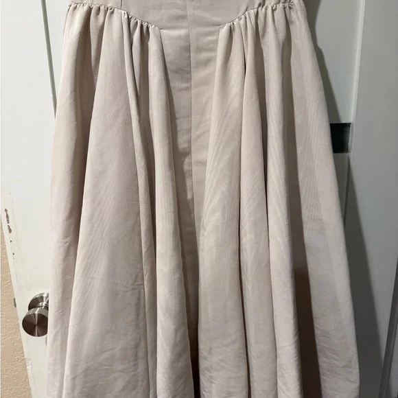 House of CB Pale Blush Dove Gray Midi Fit-and-Flare Dress - Picture 3 of 10